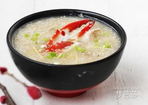 肚子咕噜咕噜响