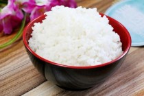 减肥不吃米饭可以吗？ 吃大米反而能减肥吗？
