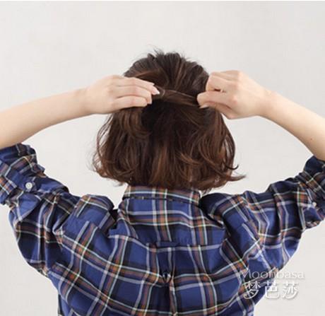 短卷发怎么扎好看