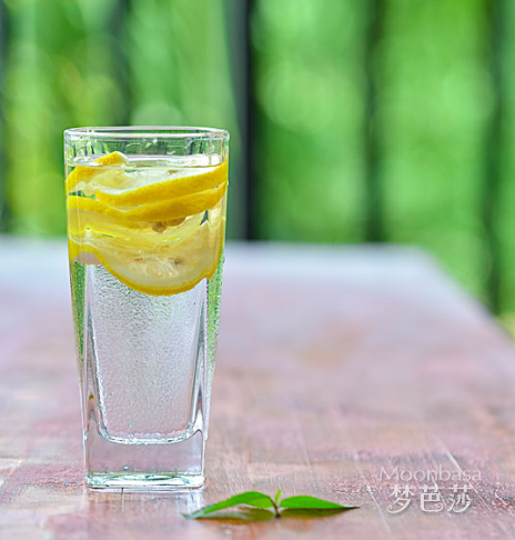 张婷媗怎样护肤里