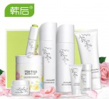 韩后化妆品多少钱一套，韩后适合多大年龄