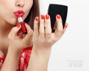 初学者涂口红的步骤图 初学者怎么涂口红更美