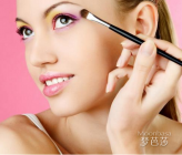 怎么画鼻子素描？化妆怎么画鼻子好看？